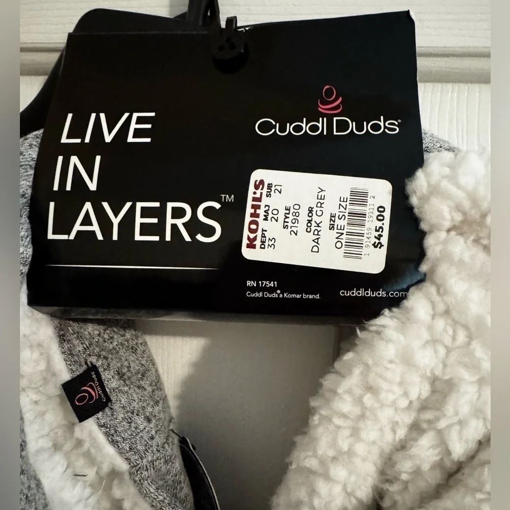 Cuddl Duds New Soft Knit Infinity Scarf Sherpa Gray White